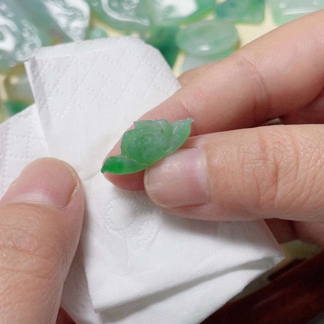 定制翡翠未镶嵌随行