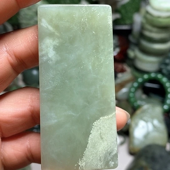 未镶嵌和田玉（糖玉）珠宝半成品