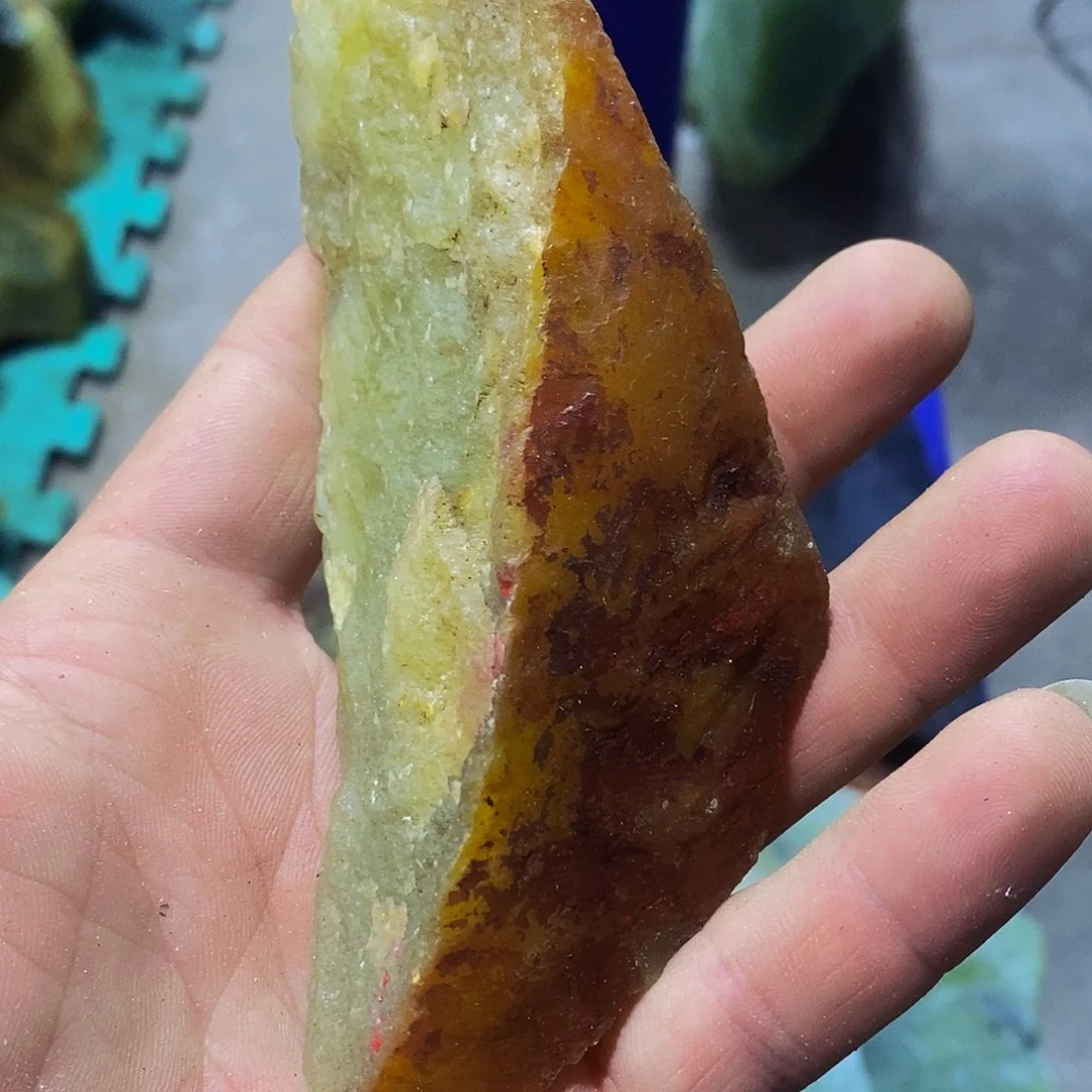 岫玉未镶嵌珠宝奇石
