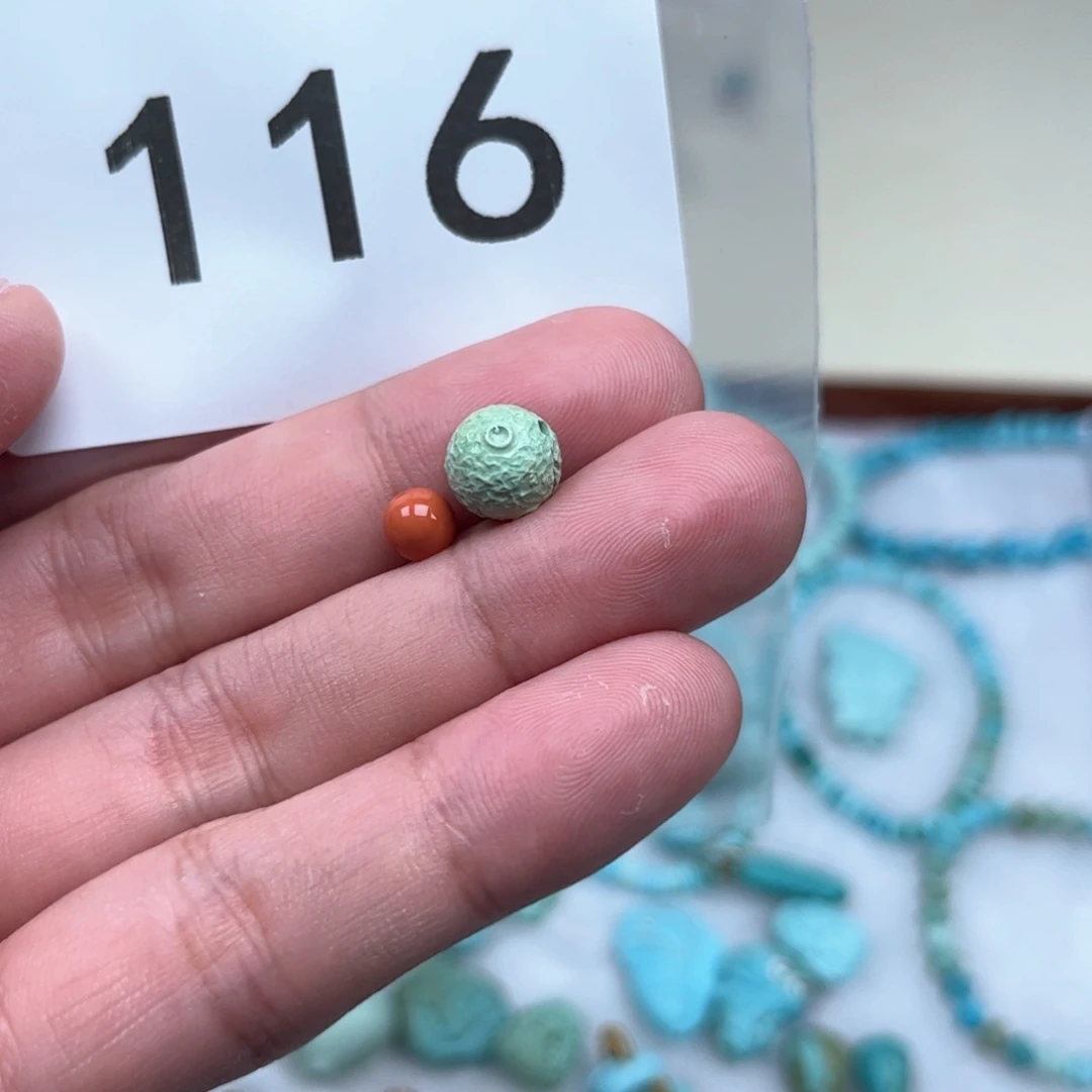 南红玛瑙未镶嵌珠宝奇石