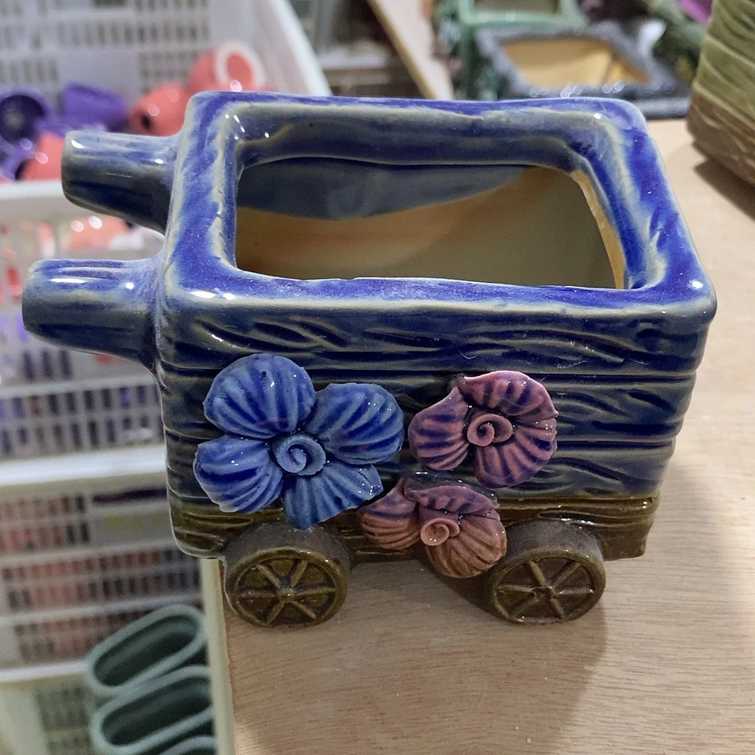 摆件陶盆有孔 花朵坏介意勿拍