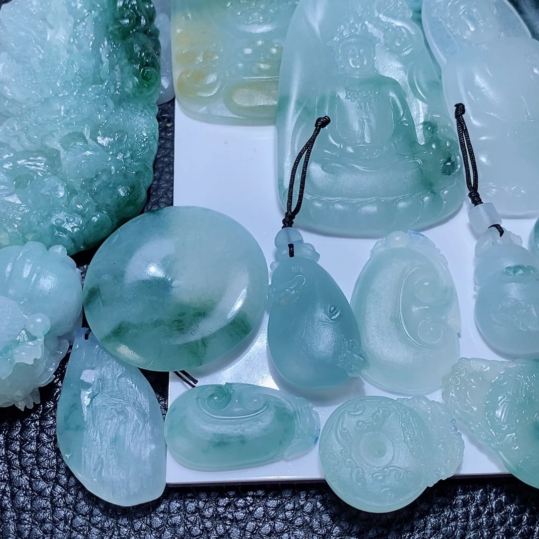 定制翡翠未镶嵌毛货付款后确认抛光