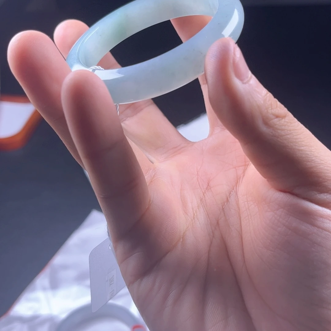未镶嵌手镯翡翠翡翠手镯