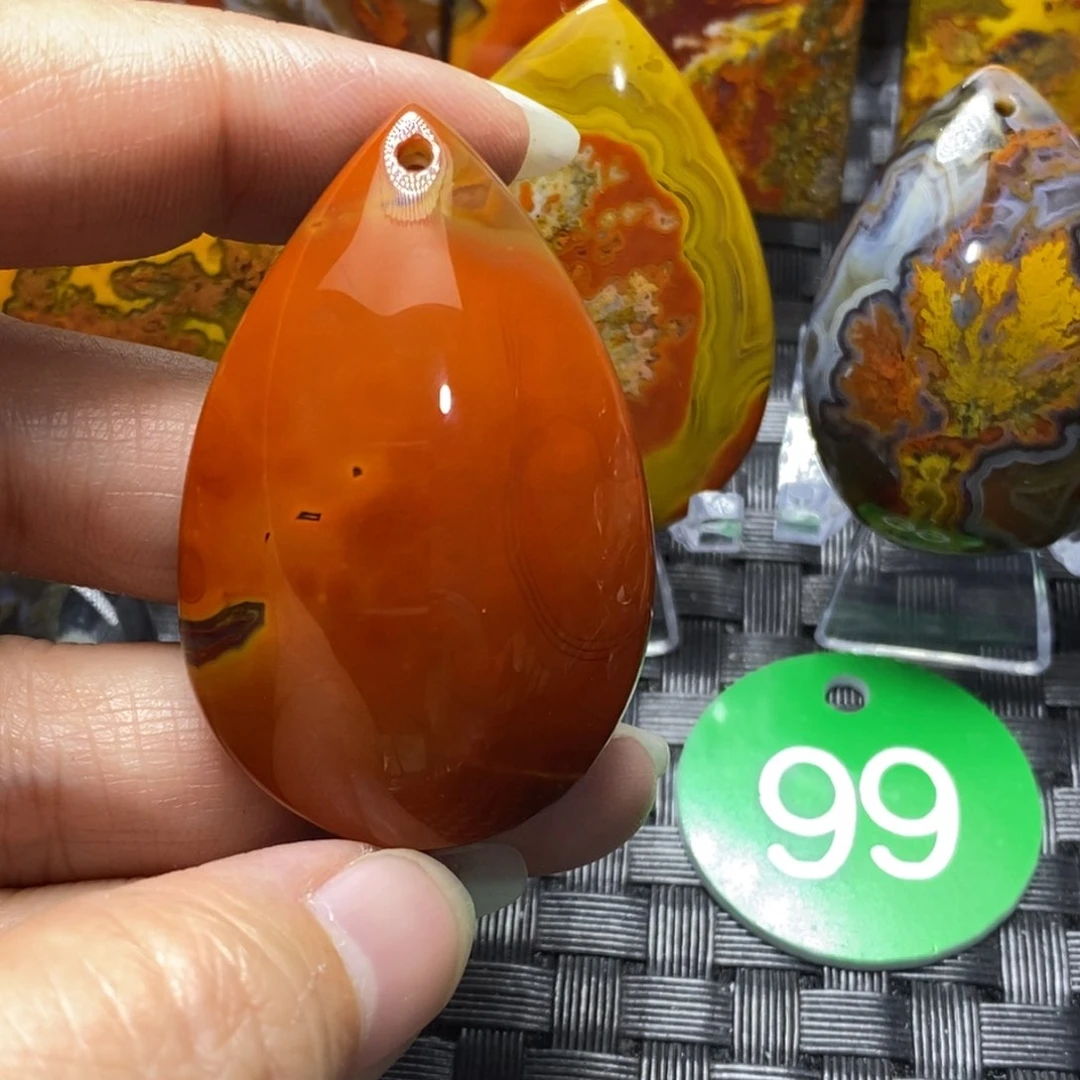 未镶嵌颈饰玛瑙/玉髓火*翼