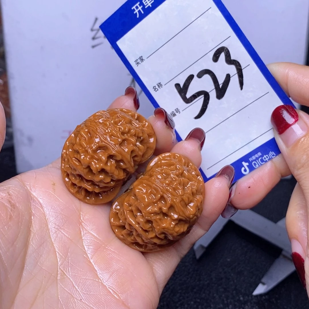 文玩核桃把件523/42宫灯