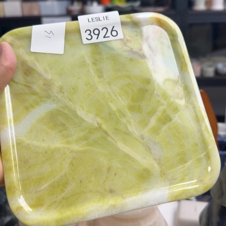 陳****Yy3926。。。。。。。。。爱