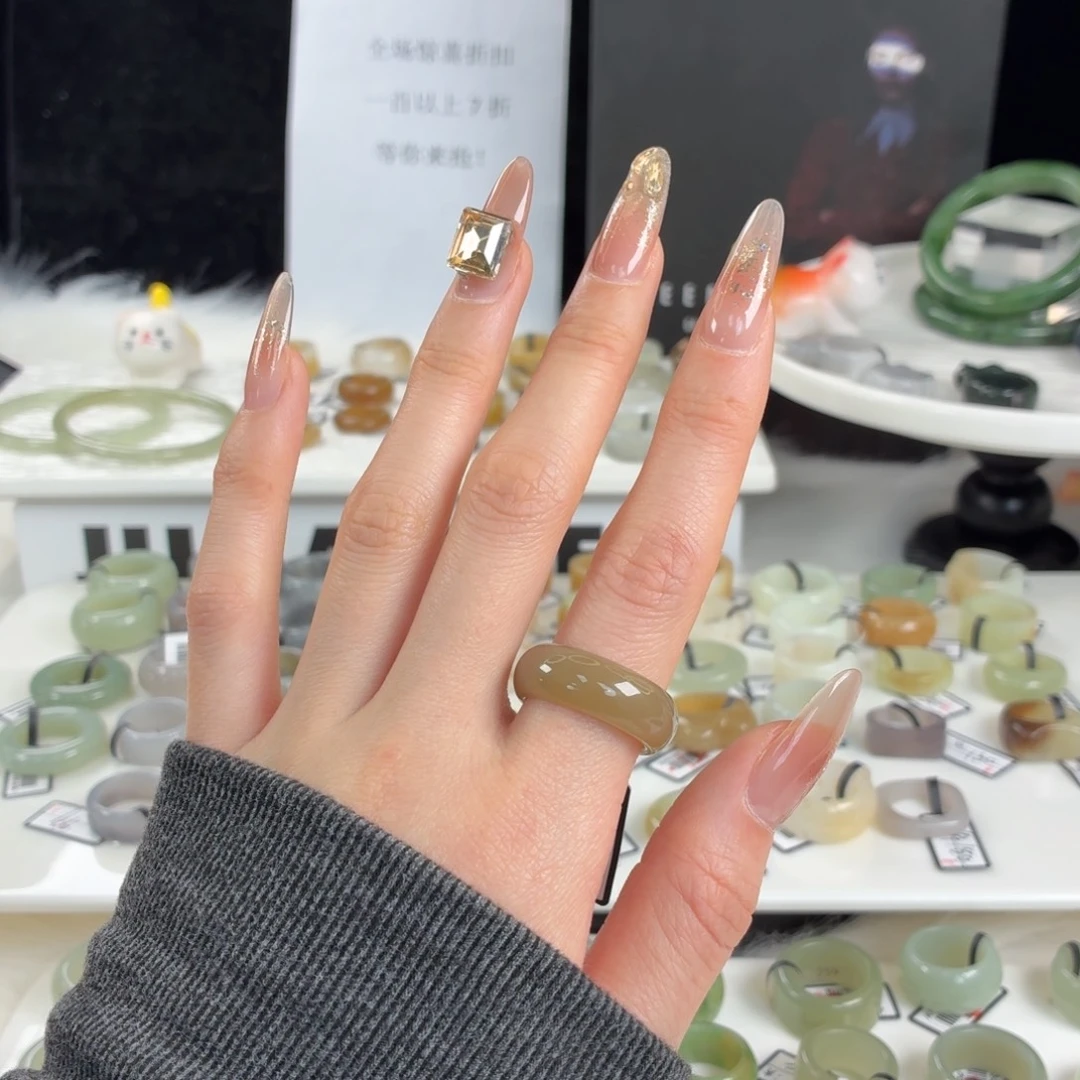 和田玉未镶嵌戒指z74棕糖轮胎18.3