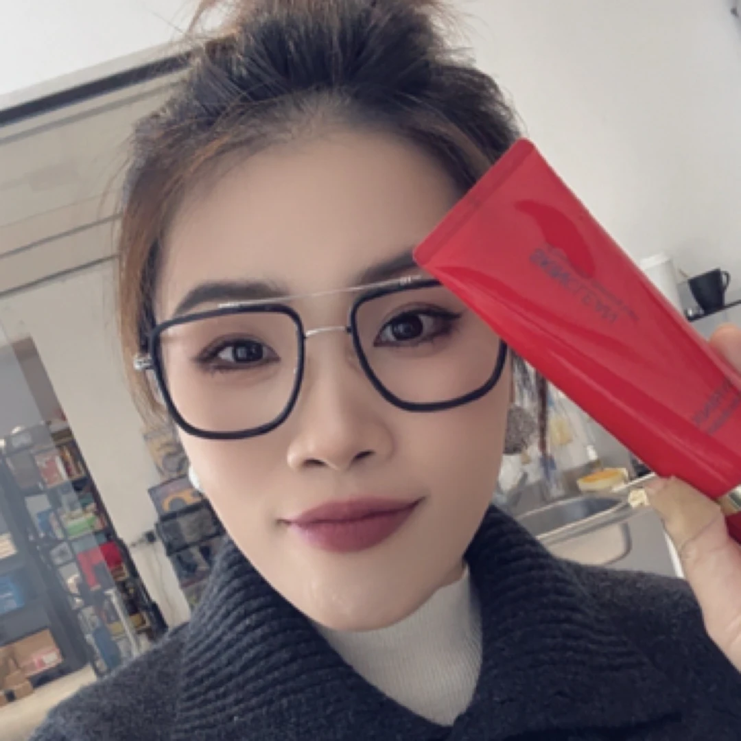 自用八年的温和不紧绷洗面奶