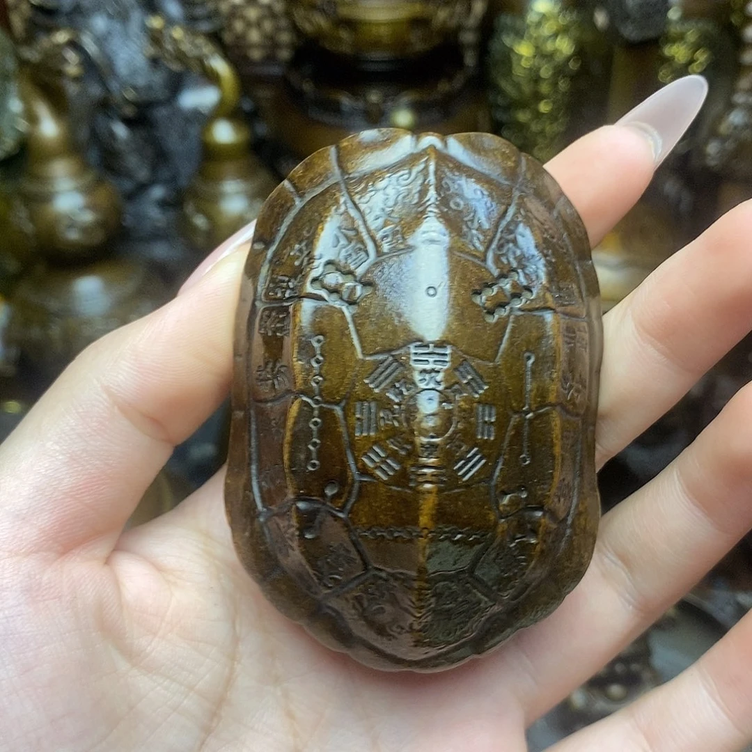 铜器摆件做工精良