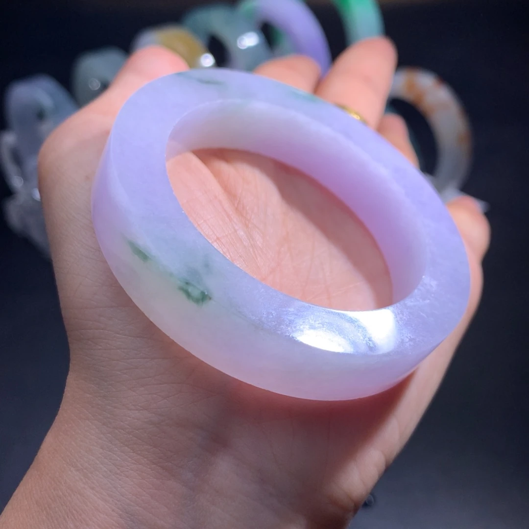 未镶嵌翡翠手镯定制翡翠