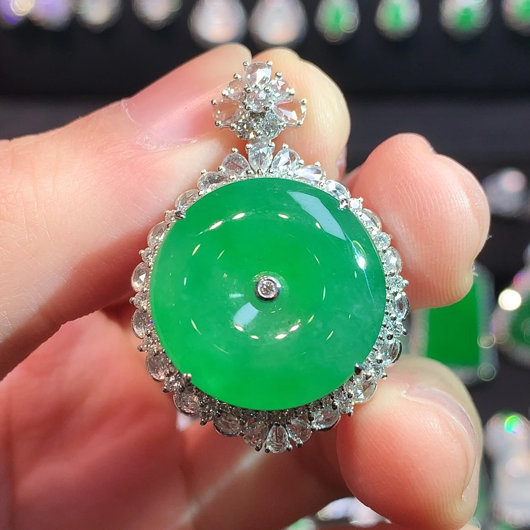 翡翠18K金镶嵌吊坠(赠链)正冰满绿平安扣吊坠