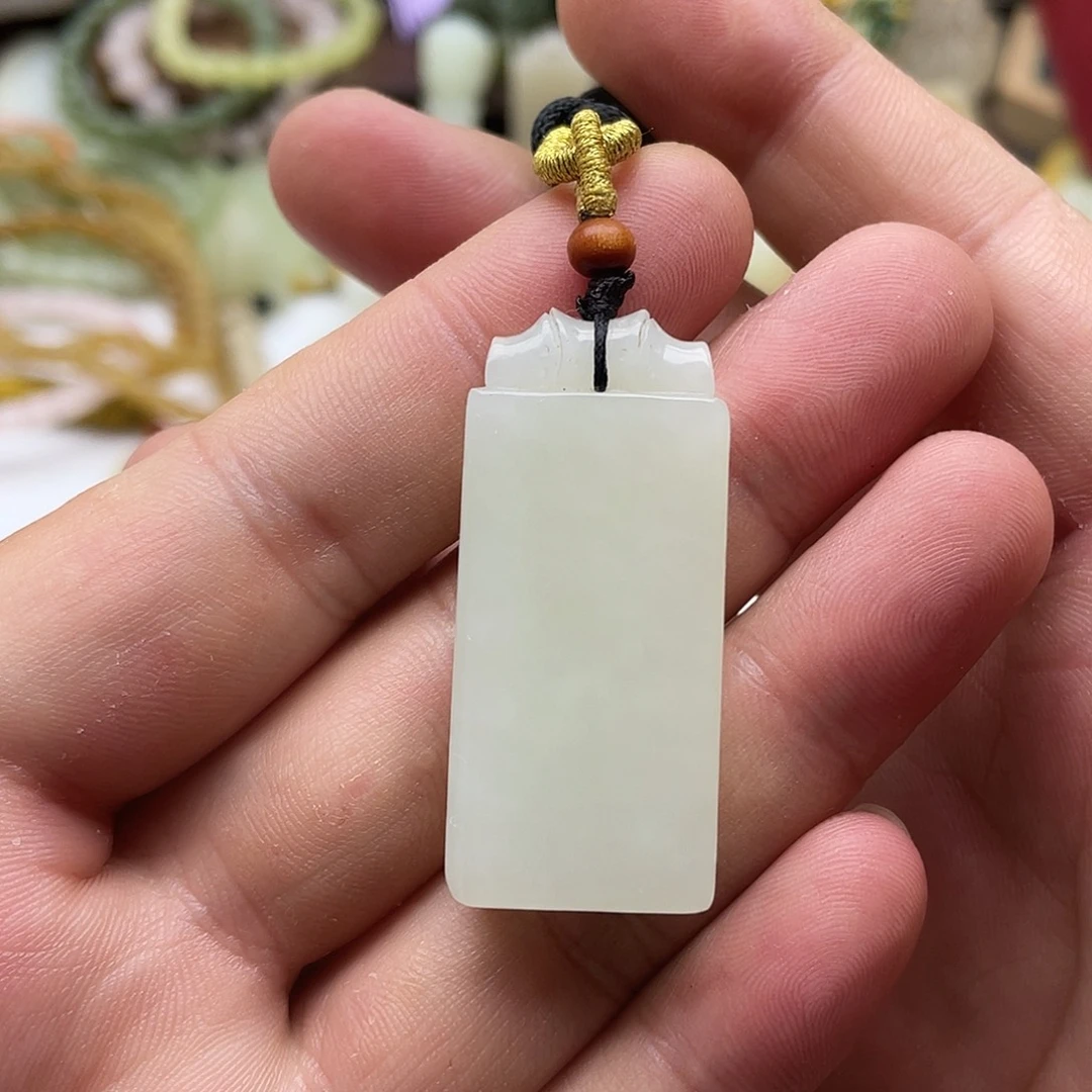 和田玉未镶嵌吊坠(不含链)