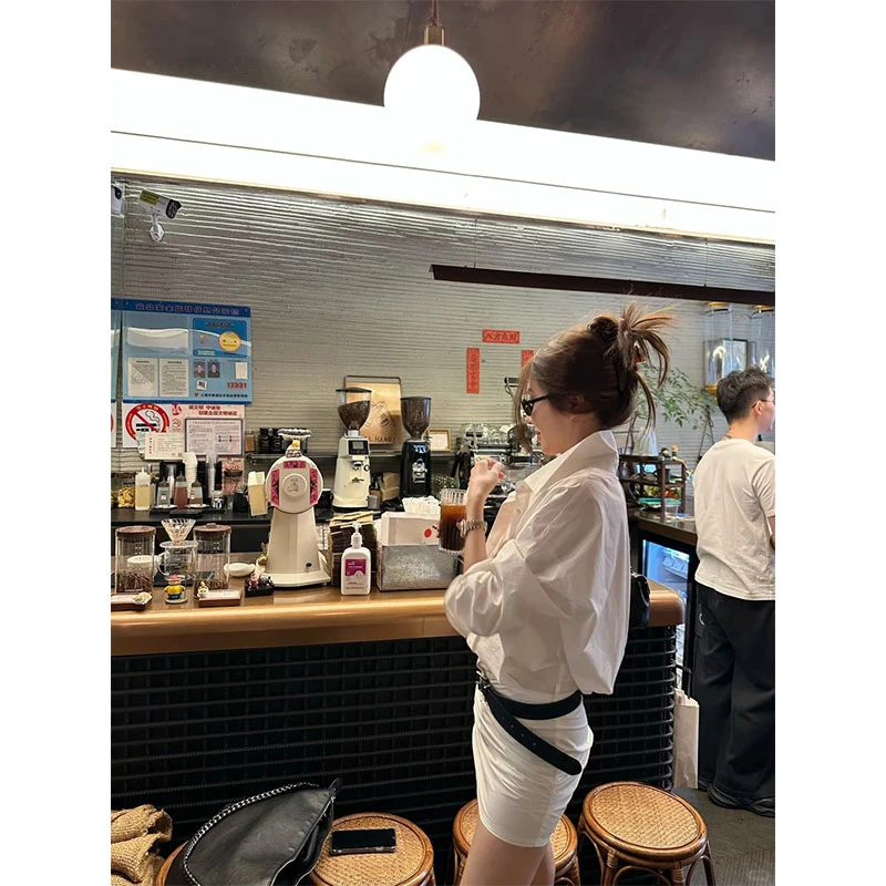 夏季时尚小众设计款通勤风修身显瘦衬衫上衣气质时尚收腰半身裙女