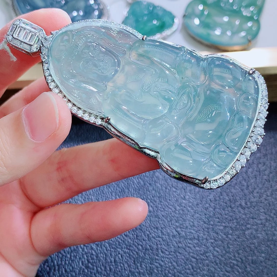 颈饰未镶嵌翡翠翡翠