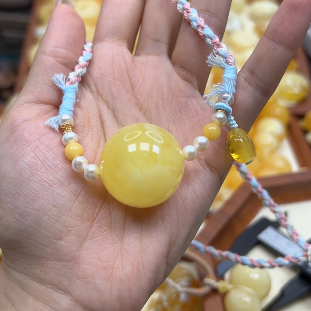 未镶嵌蜜蜡裸石蜜蜡