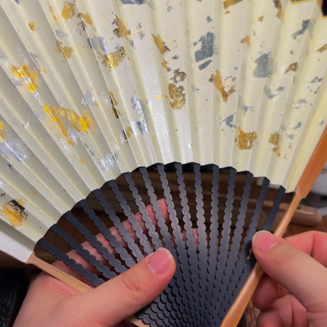 扇子白撒金龙鳞老川料158