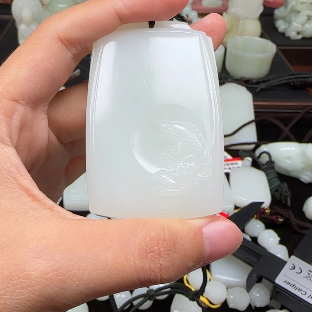 y***b和田玉未镶嵌挂件