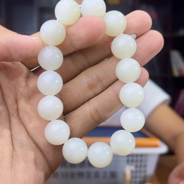 手串未镶嵌和田玉纯天然新疆黑山山流水卡14