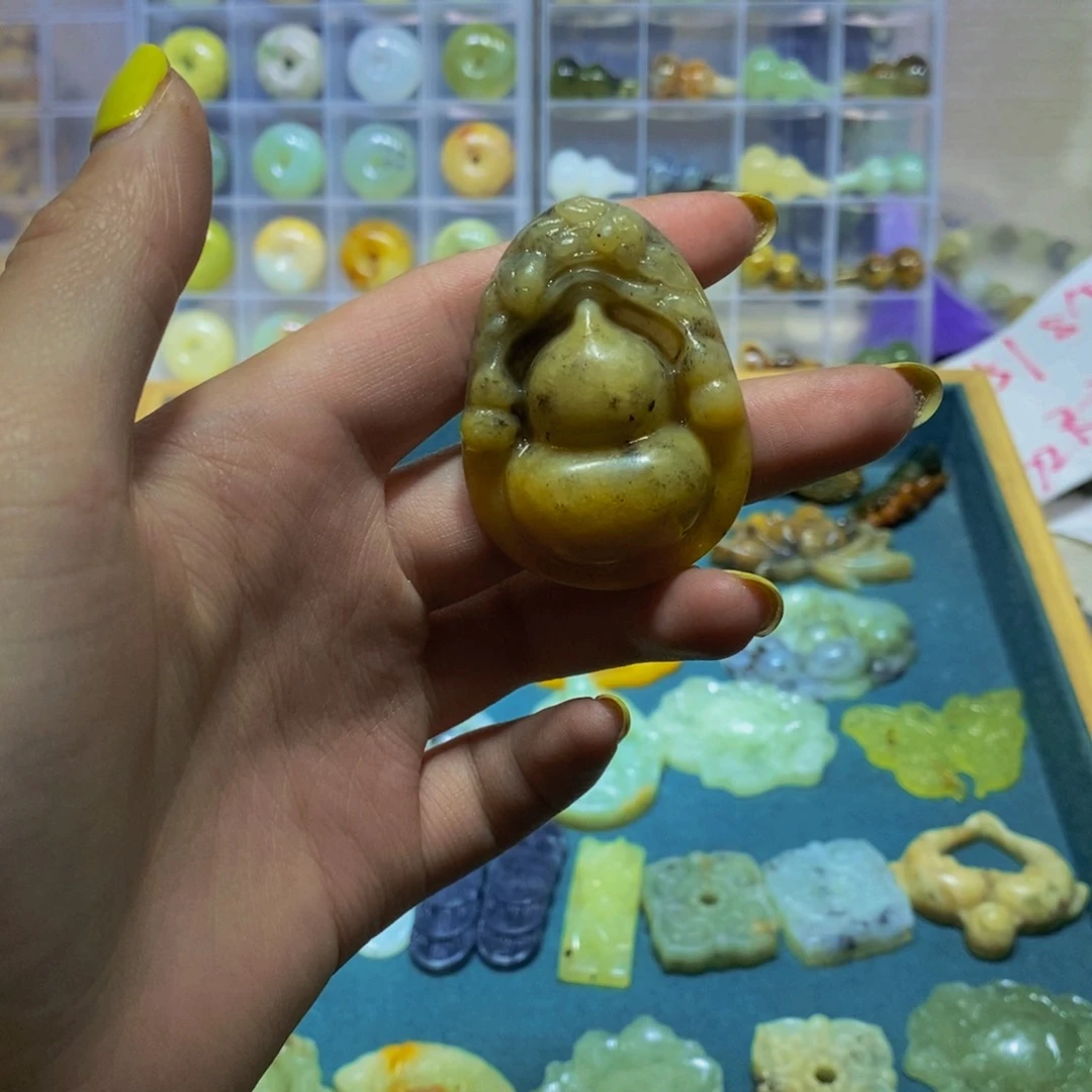 蛇纹石玉未镶嵌毛衣链189