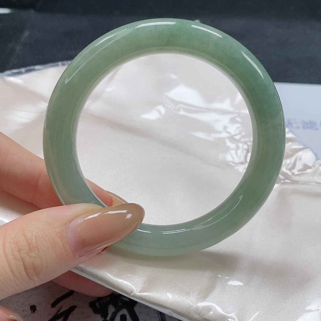 【闪购商品】翡翠手镯（圆镯）未镶嵌406号