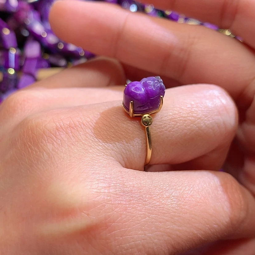 【闪购商品】苏纪石（舒俱来）戒指18K金镶嵌春**开