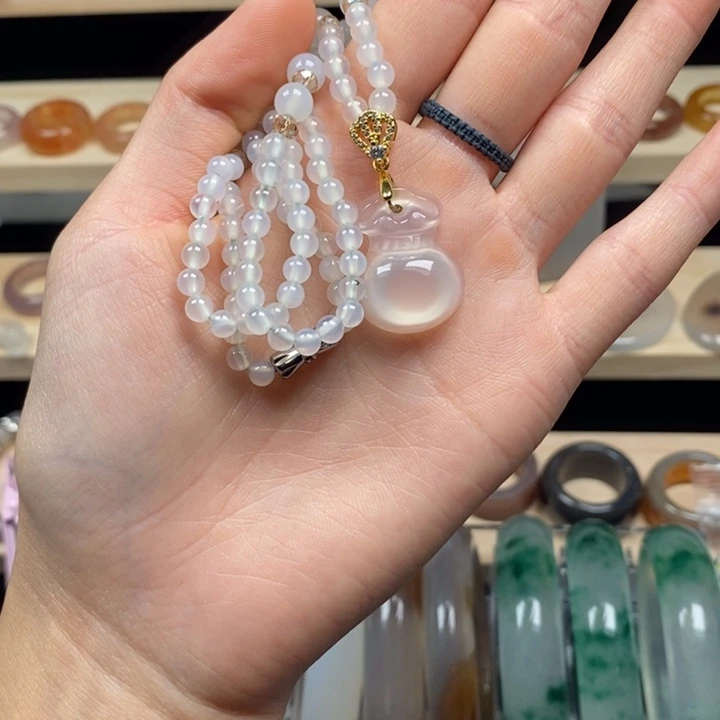 玛瑙/玉髓未镶嵌吊坠(赠链)