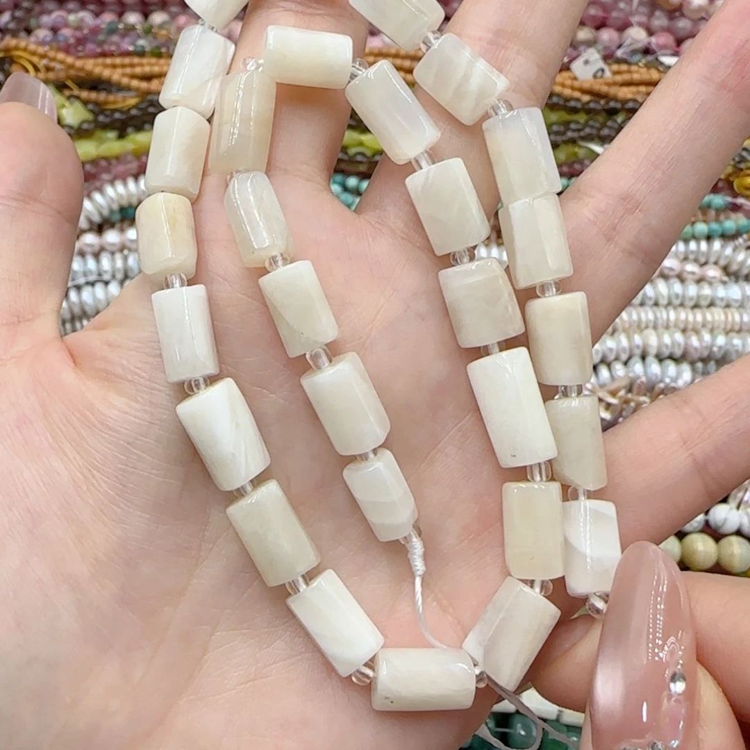 玛瑙/玉髓未镶嵌珠宝半成品白月光手工管珠一条