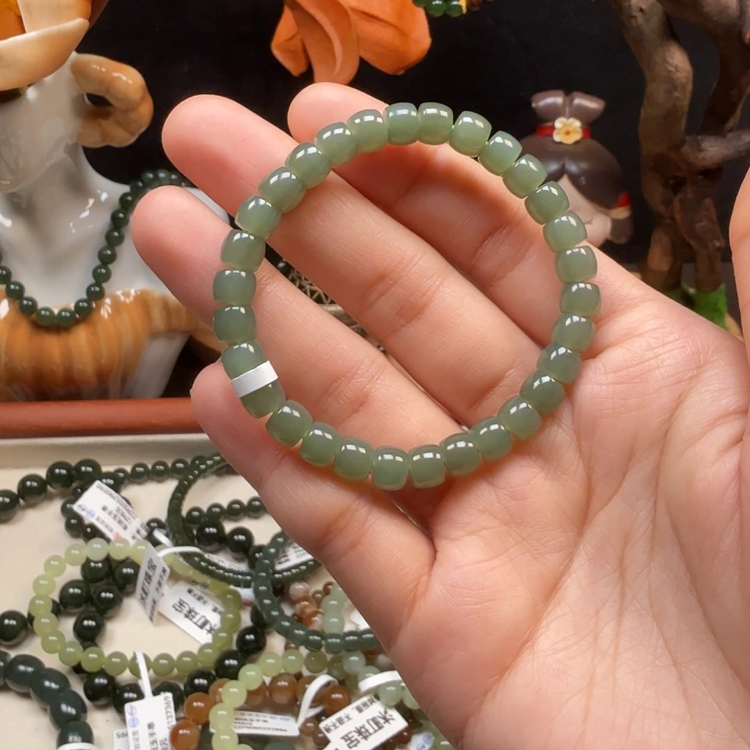 和田玉未镶嵌手串