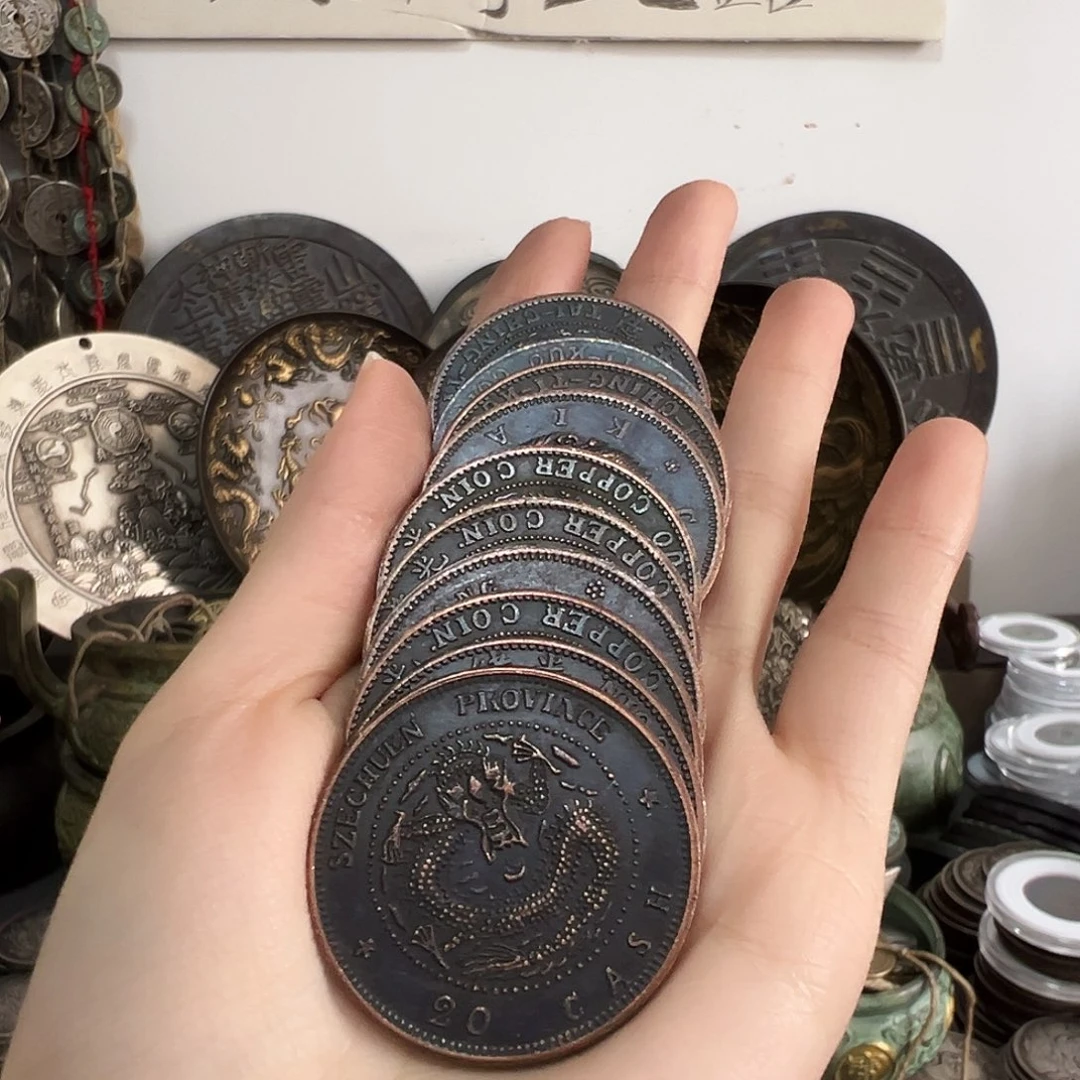 金属复古风格紫铜