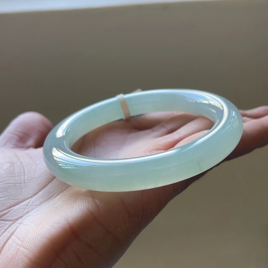 翡翠未镶嵌手镯57.8圈三天鉴赏期