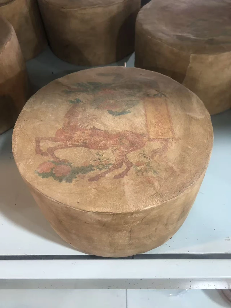 60年代宋聘号龙马同庆羊皮柱普洱生茶柱2.5KG