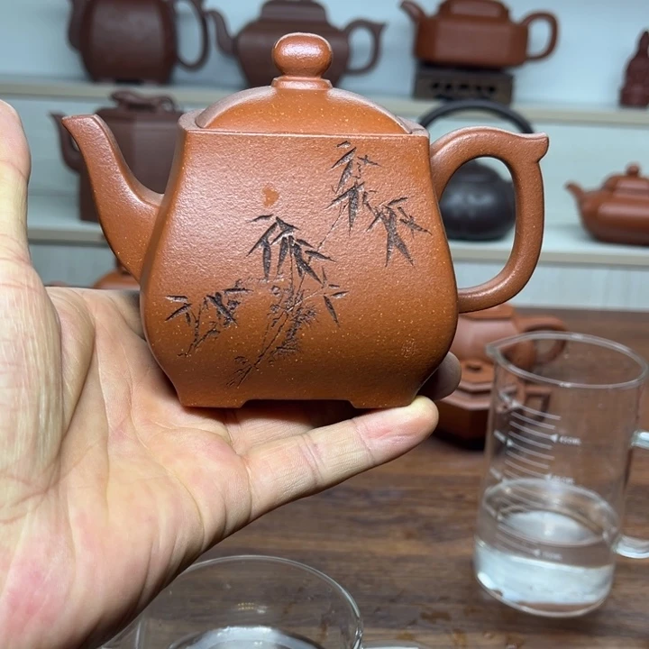 紫砂茶壶?***?紫砂等珍贵优惠