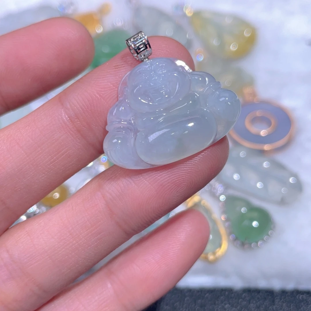 颈饰18K金镶嵌翡翠翡翠