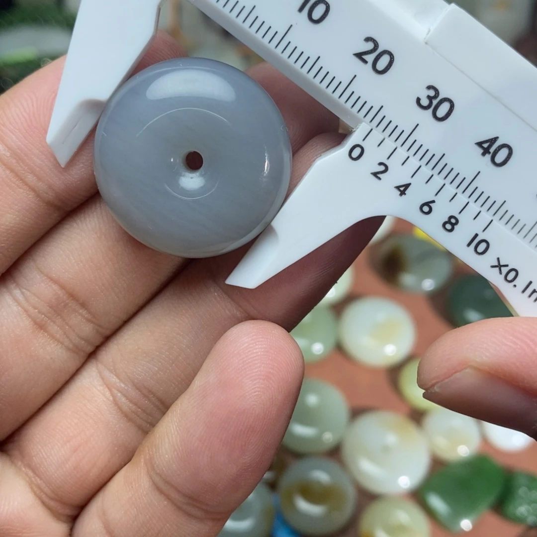 和田玉未镶嵌吊坠(不含链)