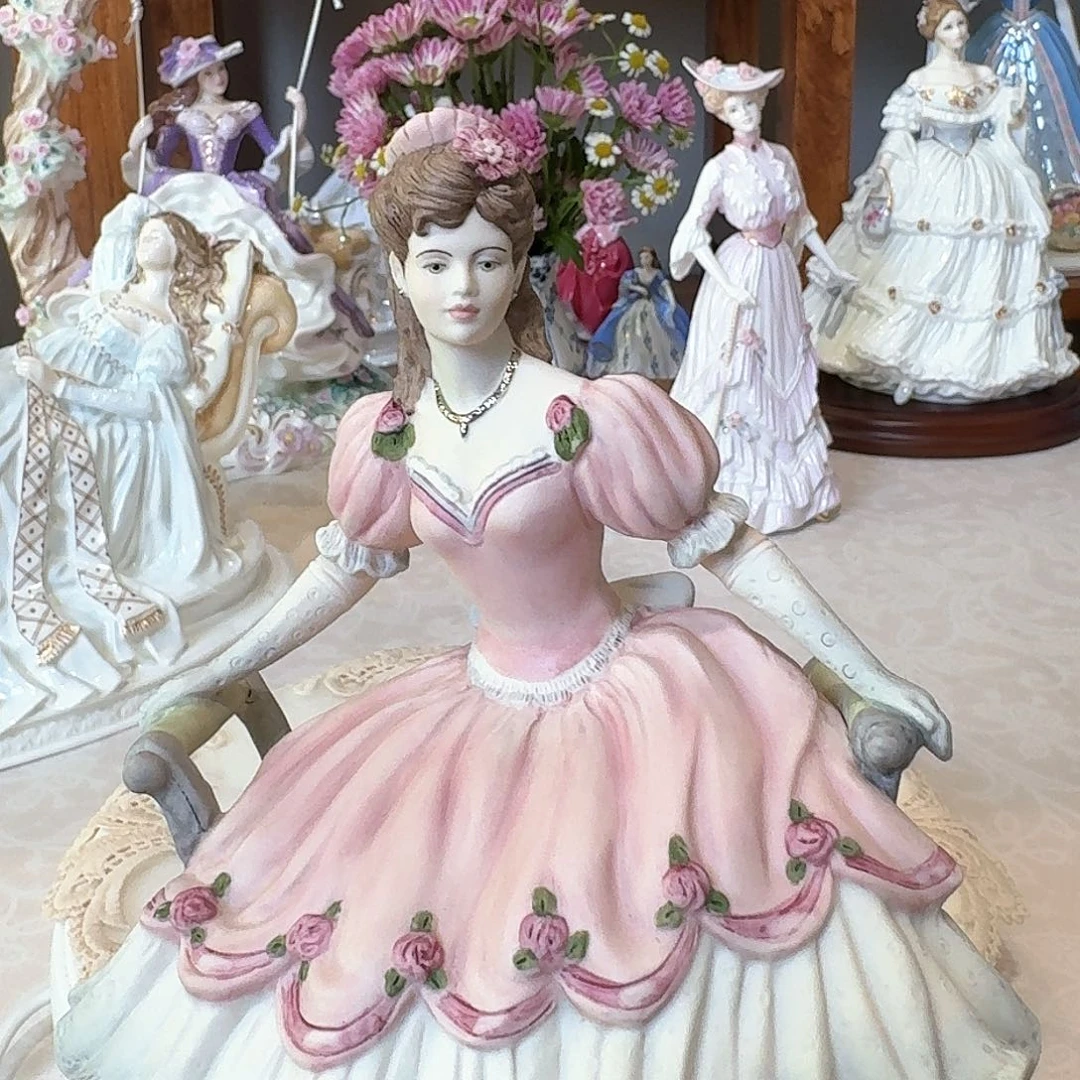 杯欧洲中古瓷器摆件