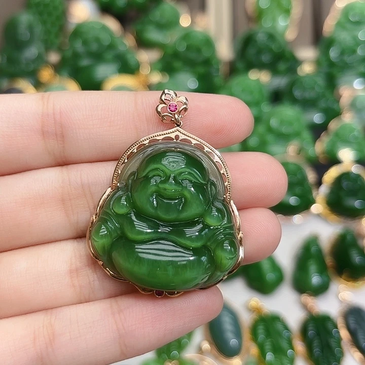 和田玉（碧玉）18K金镶嵌颈饰