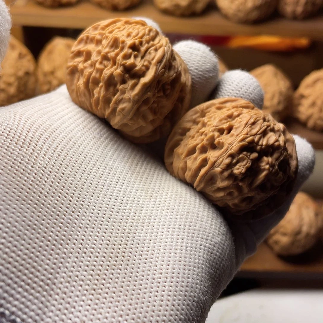 桃核吊坠磨盘狮子头42