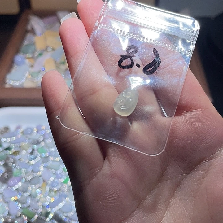 翡翠银S925镶嵌颈饰翡翠