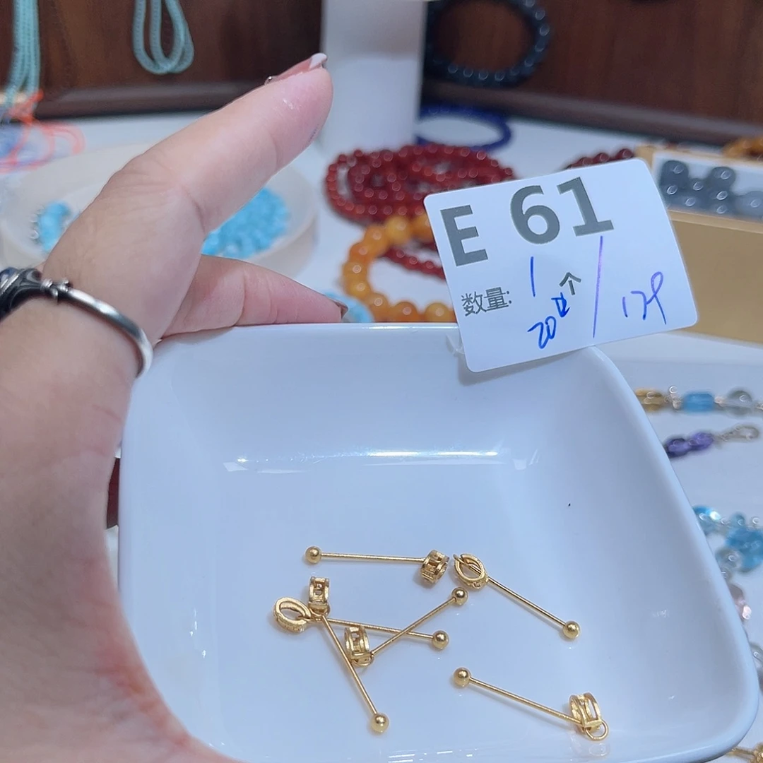 银S925镶嵌珠宝半成品水晶E61。