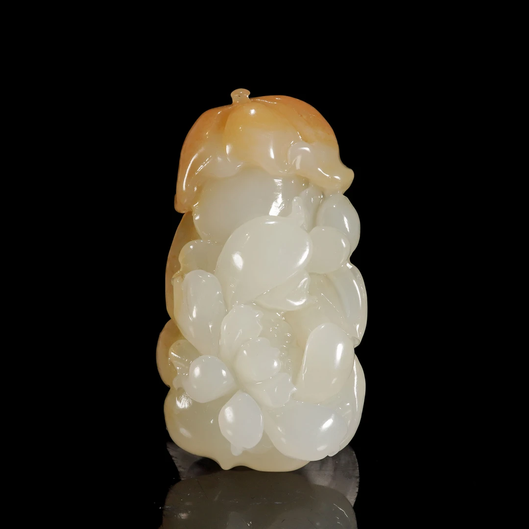 LOT.044和田玉花卉佩/X4479