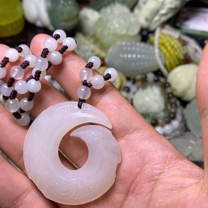 岫玉未镶嵌岫玉挂件