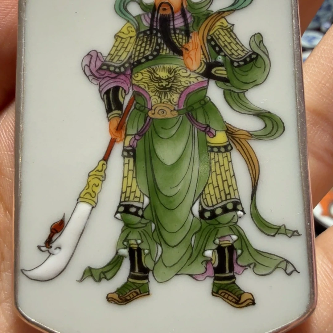 陶***师摆件关二爷挂件一个