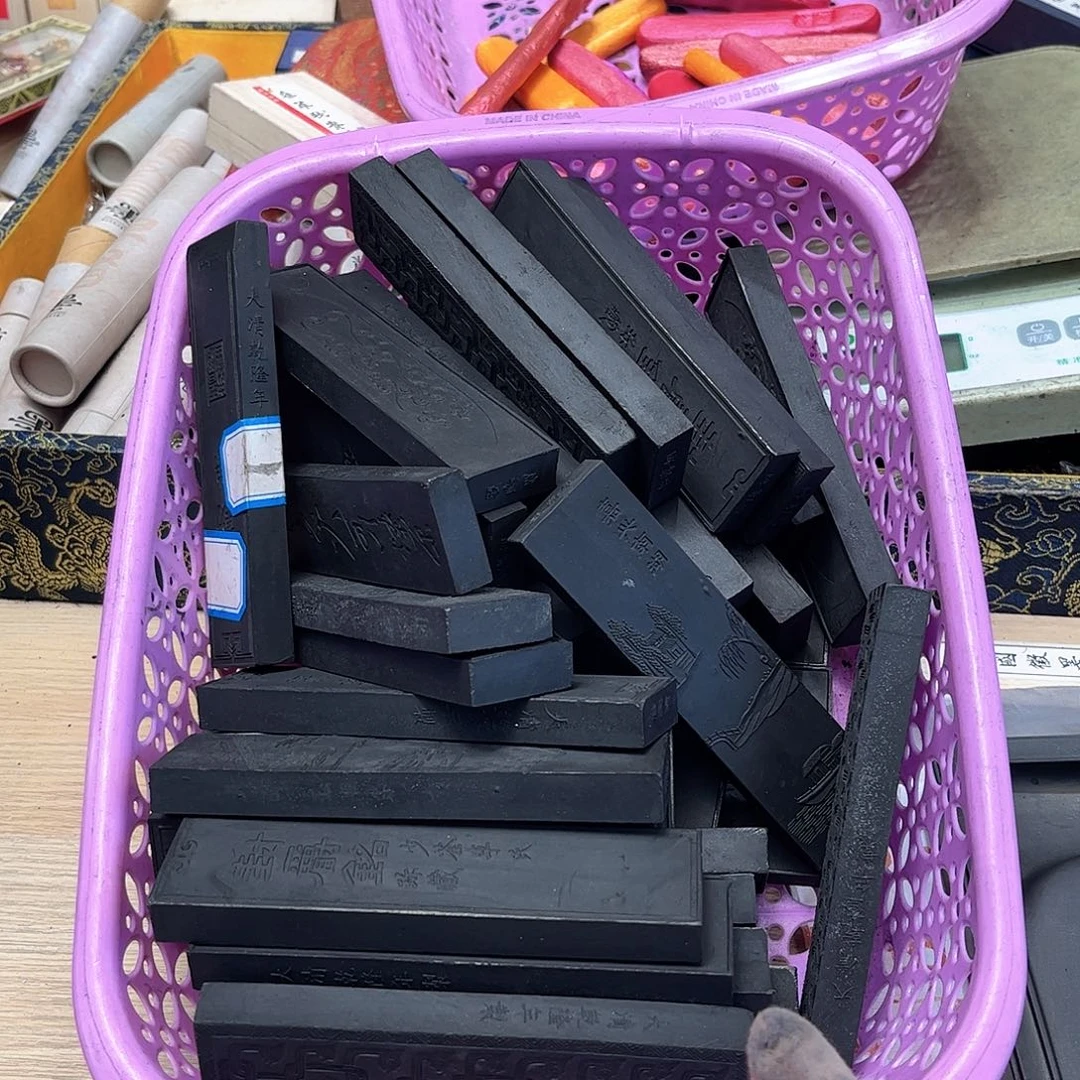 哈哈哈哈哈刚刚12条