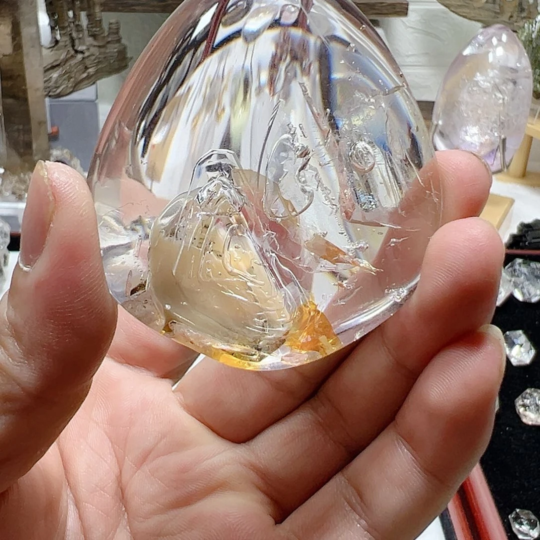 石材玉****爱水胆流沙小手握