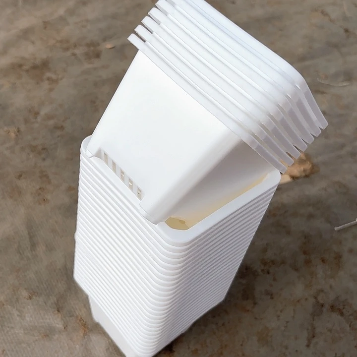 100白方盆9公分高7公分20个