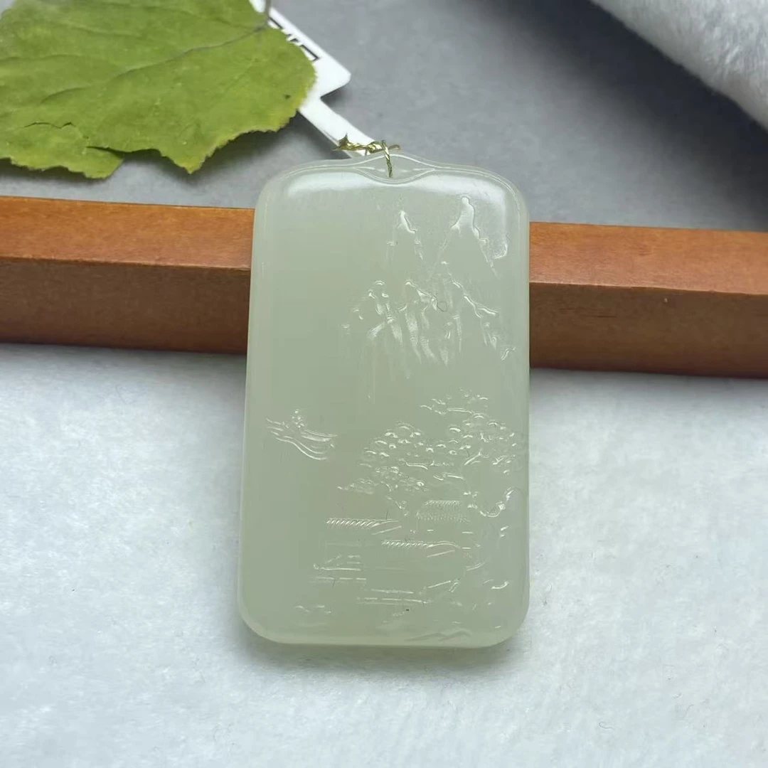 和田玉白玉山水牌V035