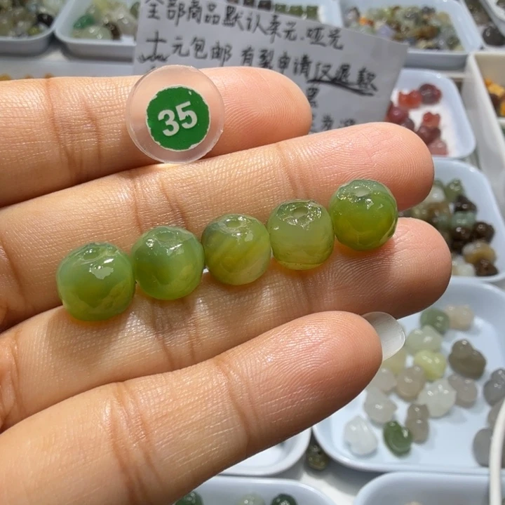 和田玉未镶嵌珠宝奇石