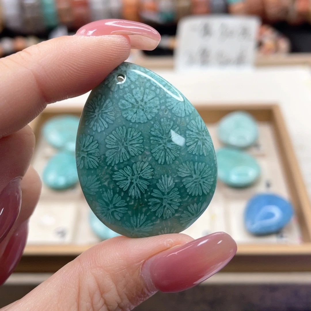 硅化珊瑚（珊瑚玉）手链未镶嵌嘟*?981