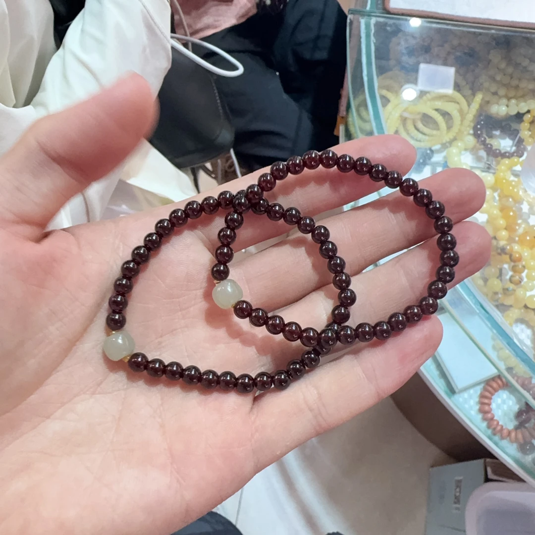 天然石榴石手串约5mm左右多样性拍一发一x