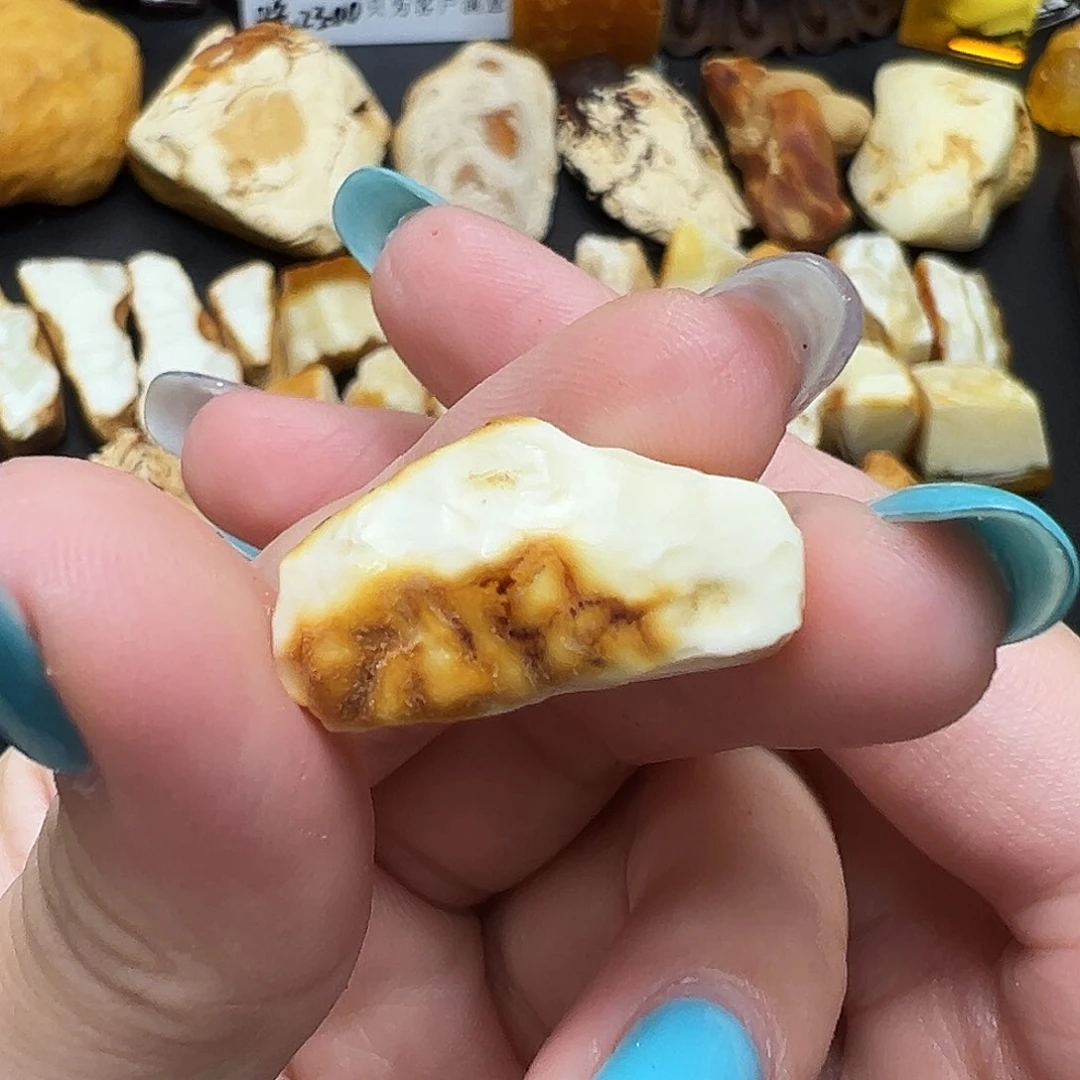 未镶嵌定制琥珀蜜蜡